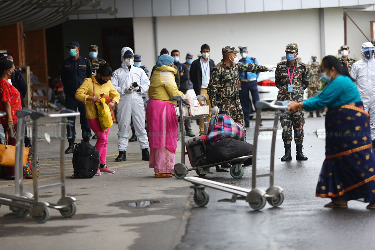 https://raracms.setopati.com/uploads/shares/2020/sujita/passenger at tia/passenger (1).jpg